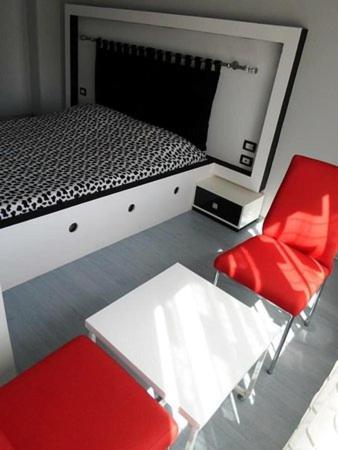 Hotel Yjet Pogradec Buitenkant foto